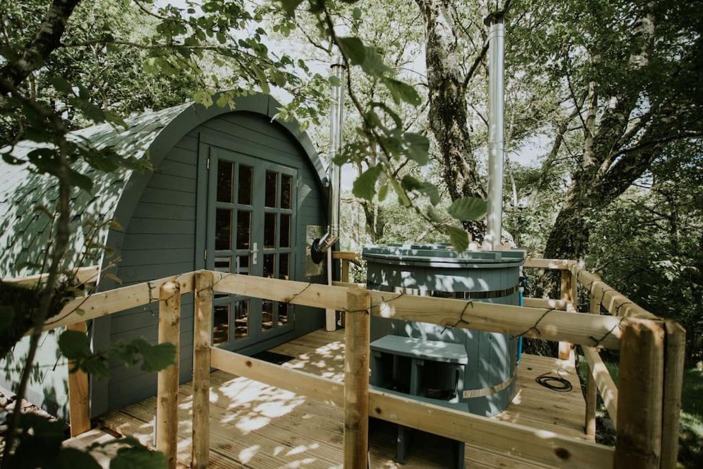 Ash Winter Retreat- Hot Tub & Log Bruner Бармут Екстериор снимка